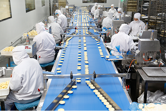 江西鑫萬(wàn)來(lái)食品 現(xiàn)代廠房展現(xiàn)烘焙新實(shí)力，互聯(lián)網(wǎng)思維引領(lǐng)銷售新風(fēng)尚