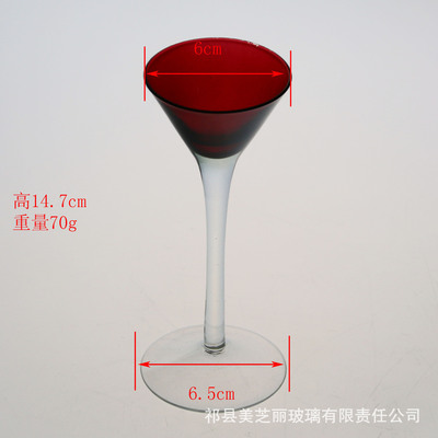 廠家直供高品質(zhì)蠟臺(tái)系列 高腳蠟臺(tái)、三角雞尾蠟臺(tái)杯與馬提尼蠟臺(tái)